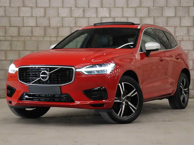 Volvo xc60 2.0 t8 twin engine awd inscription 2018 - afbeelding 1 van  44
