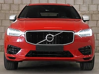 Volvo xc60 2.0 t8 twin engine awd inscription 2018 - afbeelding 12 van  44