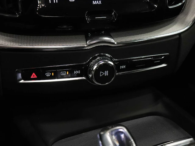 Volvo xc60 2.0 t8 twin engine awd inscription 2018 - afbeelding 35 van  44
