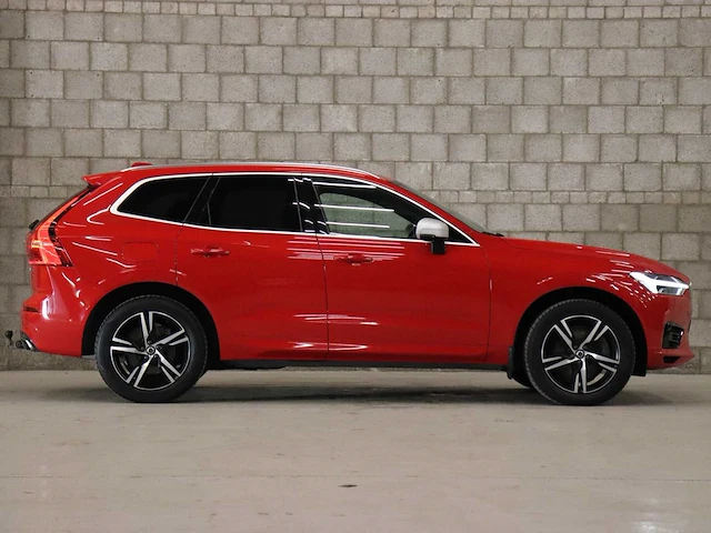 Volvo xc60 2.0 t8 twin engine awd inscription 2018 - afbeelding 41 van  44