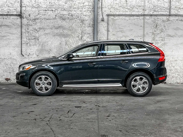Volvo xc60 2.0t summum 203pk 2010 (origineel-nl), 42-lrp-3 - afbeelding 10 van  38