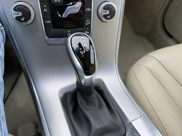 Volvo xc60 2.4 d4 4wd summum geartronic 163 at, 2016 - afbeelding 4 van  29