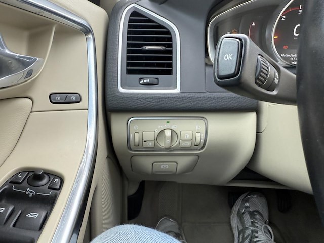 Volvo xc60 2.4 d4 4wd summum geartronic 163 at, 2016 - afbeelding 8 van  29