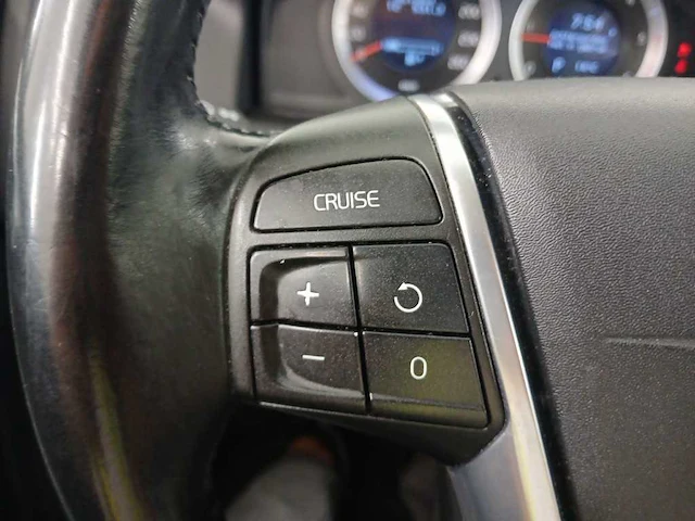 Volvo xc60 2.4 d5 awd summum , ; 31-kbb-1 - afbeelding 5 van  23