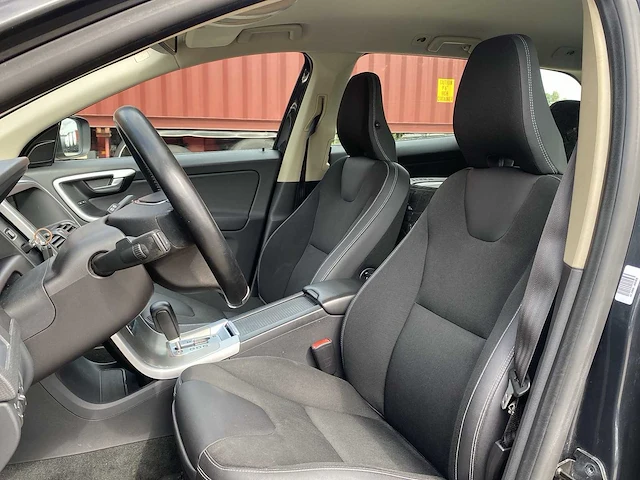 Volvo xc60 2.4 d5 awd summum | 48-tpt-1 - afbeelding 2 van  36