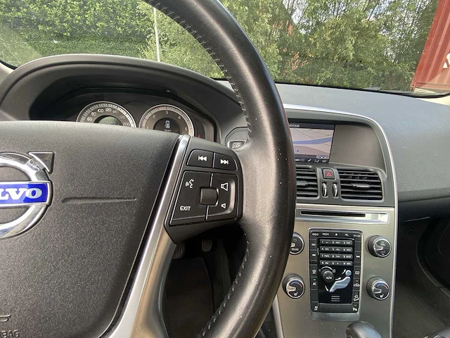 Volvo xc60 2.4 d5 awd summum | 48-tpt-1 - afbeelding 13 van  36