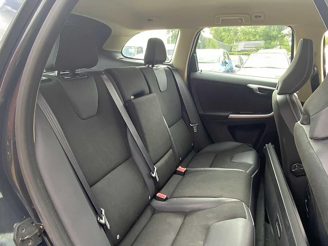 Volvo xc60 2.4 d5 awd summum | 48-tpt-1 - afbeelding 24 van  36