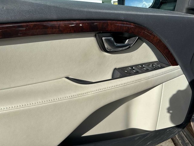 Volvo xc70 2.0 d4 fwd nordic+ 2014 | 6-xjr-85 - afbeelding 4 van  24