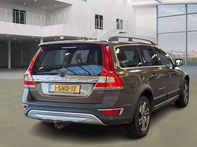 Volvo xc70 2.0 d4 fwd nordic automaat; 1-snd-17 - afbeelding 14 van  20