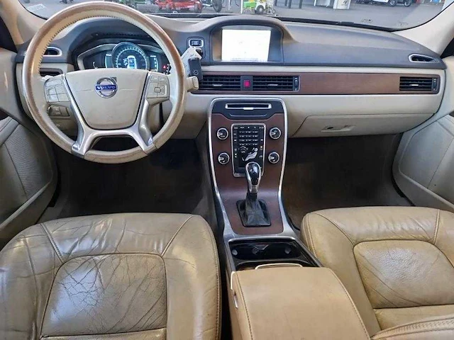 Volvo xc70 2.0 d4 fwd nordic automaat; 1-snd-17 - afbeelding 20 van  20