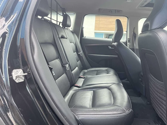 Volvo xc70 2.0 t5 fwd nordic+ car 2015 | gf-540-s - afbeelding 18 van  30