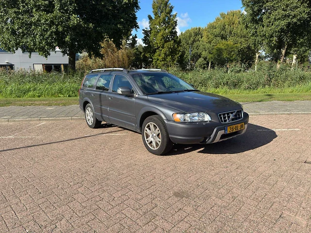 Volvo xc70 2.4 d5 automaat, 35-xl-jh - afbeelding 3 van  18