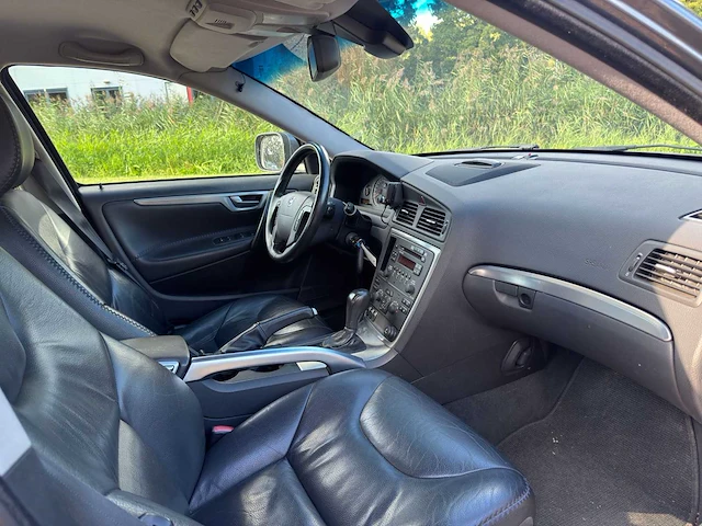 Volvo xc70 2.4 d5 automaat, 35-xl-jh - afbeelding 7 van  18