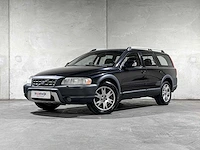 Volvo xc70 2.4 d5 momentum -automaat- 185pk 2007, 32-gff-8 youngtimer - afbeelding 1 van  39