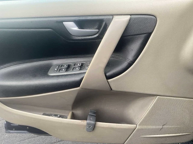 Volvo xc70 2.5 t geartronic comfort line 2002 | 76-ld-bn i - afbeelding 4 van  31