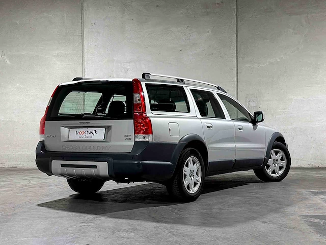 Volvo xc70 2.5 t momentum 209pk 2006, 84-tk-vn - afbeelding 3 van  41