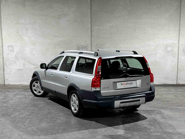 Volvo xc70 2.5 t momentum 209pk 2006, 84-tk-vn - afbeelding 8 van  41
