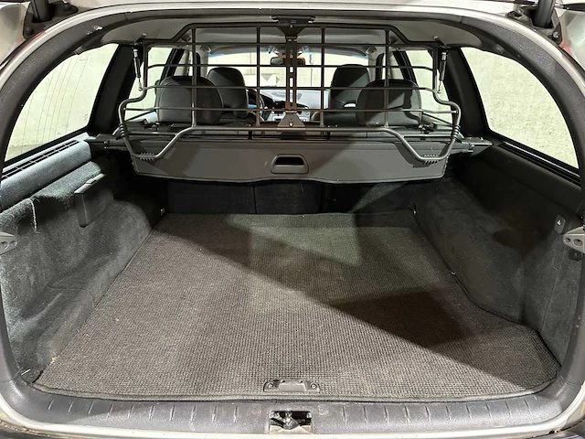 Volvo xc70 2.5 t momentum 209pk 2006, 84-tk-vn - afbeelding 29 van  41