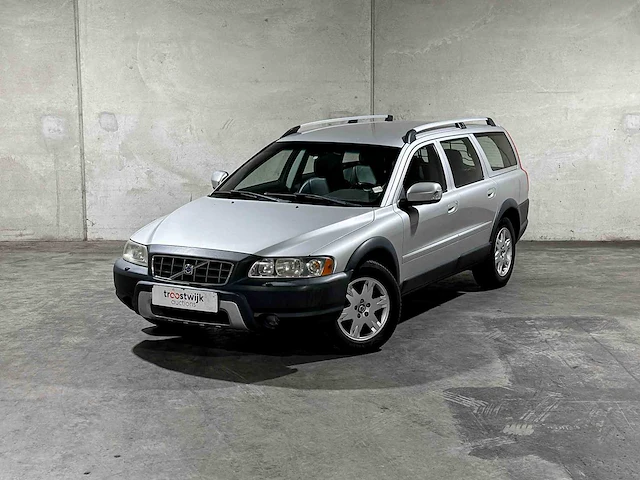 Volvo xc70 2.5 t momentum 209pk 2006, 84-tk-vn - afbeelding 34 van  41