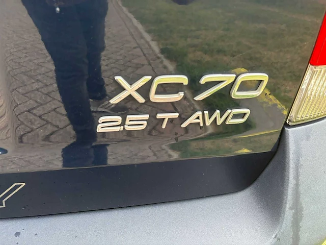 Volvo xc70 2.5 t momentum automaat, k-018-zp - afbeelding 6 van  22