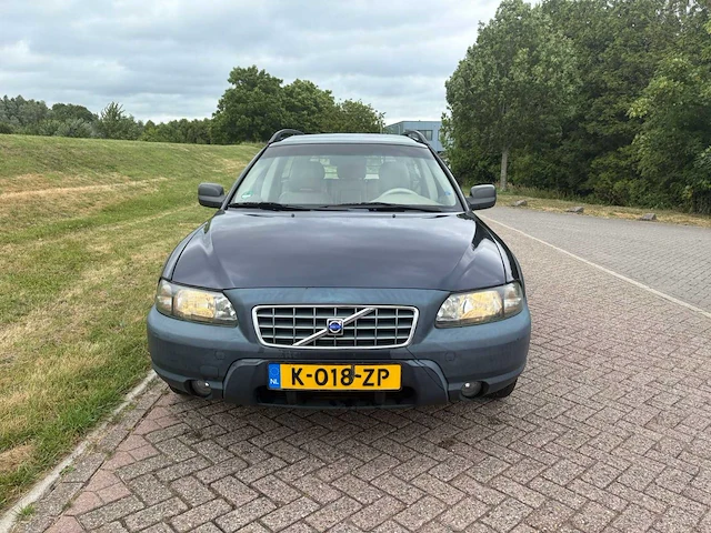 Volvo xc70 2.5 t momentum automaat, k-018-zp - afbeelding 18 van  22