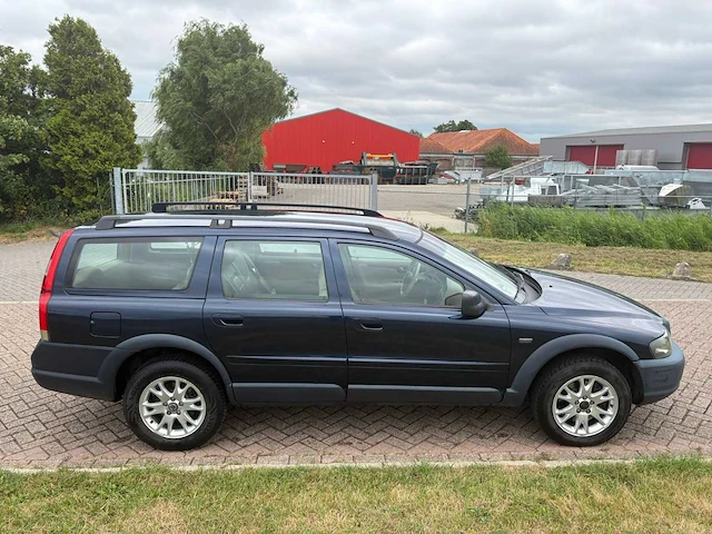 Volvo xc70 2.5 t momentum automaat, k-018-zp - afbeelding 21 van  22