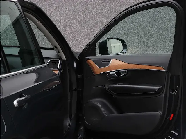 Volvo xc90 2.0 t5 awd inscript. | tx-501-p - afbeelding 29 van  57