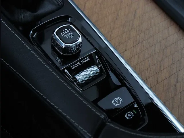Volvo xc90 2.0 t5 awd inscript. | tx-501-p - afbeelding 48 van  57