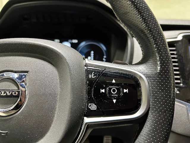 Volvo xc90 2.0 t8 r-design twin engine awd inscription 320pk 2016, jn-926-l - afbeelding 17 van  45