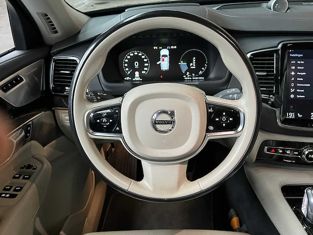 Volvo xc90 2.0 t8 te awd inscription 7-p 320pk 2015 (origineel-nl), hj-292-f - afbeelding 17 van  49