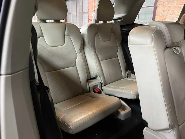 Volvo xc90 2.0 t8 te awd inscription 7-p 320pk 2015 (origineel-nl), hj-292-f - afbeelding 43 van  49