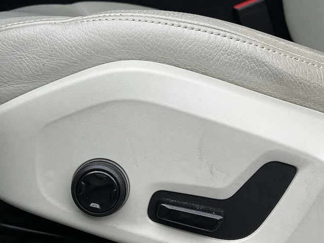 Volvo xc90 2.0 t8 te awd momentum 2018 | rv-610-j - afbeelding 32 van  35