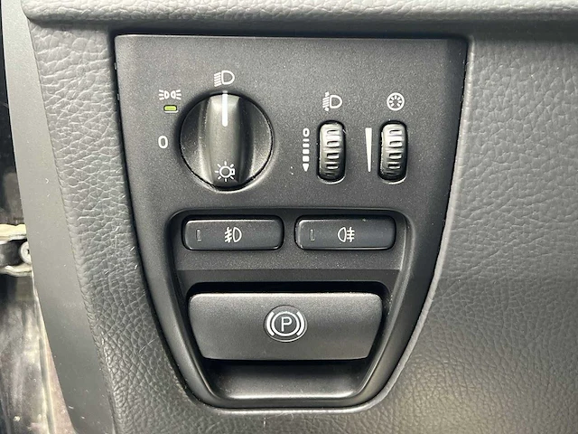 Volvo xc90 2.5 t | 18-ns-pr i - afbeelding 4 van  32