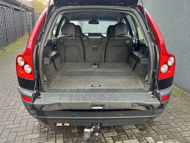 Volvo xc90 2.5 t | 18-ns-pr i - afbeelding 17 van  32