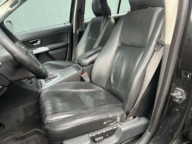 Volvo xc90 2.5 t | 18-ns-pr i - afbeelding 27 van  32