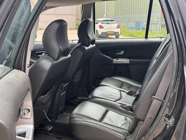 Volvo xc90 2.5 t exclusive , 90-tz-zh - afbeelding 10 van  13