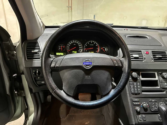 Volvo xc90 2.5 t summum 209pk 2005, 61-pv-jb youngtimer - afbeelding 11 van  42