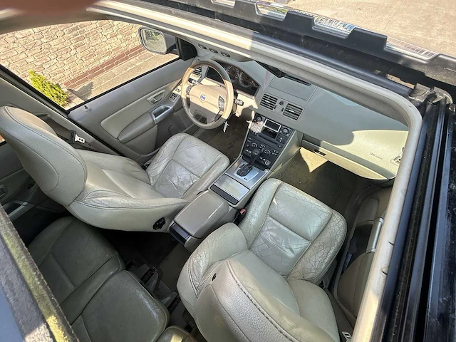 Volvo xc90 2.9 t6 executive | youngtimer | 14-07-94 - afbeelding 19 van  29