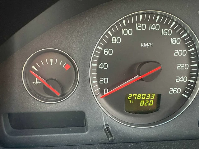 Volvo xc90 2.9 t6 momentum automaat, 92-jft-7 - afbeelding 28 van  28
