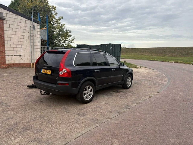 Volvo xc90 2.9 t6 momentum automaat, 92-jft-7 - afbeelding 2 van  28