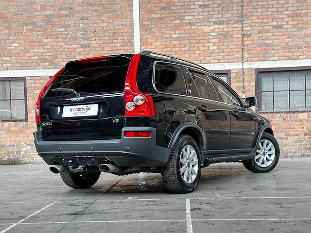 Volvo xc90 4.4 v8 315pk 2005 youngtimer - afbeelding 3 van  43