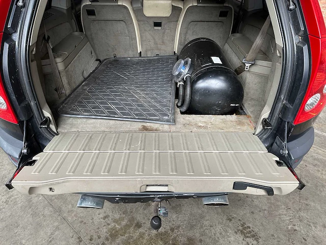 Volvo xc90 4.4 v8 315pk 2005 youngtimer - afbeelding 27 van  43