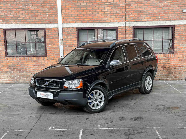 Volvo xc90 4.4 v8 315pk 2005 youngtimer - afbeelding 34 van  43