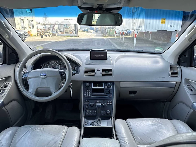 Volvo xc90 4.4 v8 executive car 2005 | 98-rf-ld i - afbeelding 20 van  31