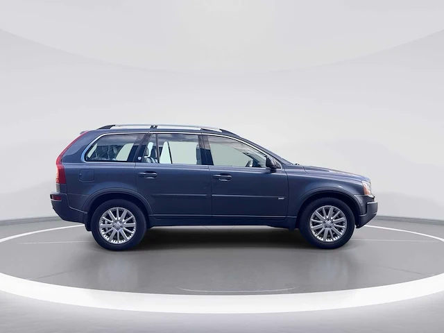 Volvo xc90 4.4 v8 executive car 2005 | 98-rf-ld i - afbeelding 29 van  31