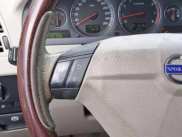 Volvo xc90 4.4 v8 ocean race 2005 | 93-ksr-7 i - afbeelding 11 van  34