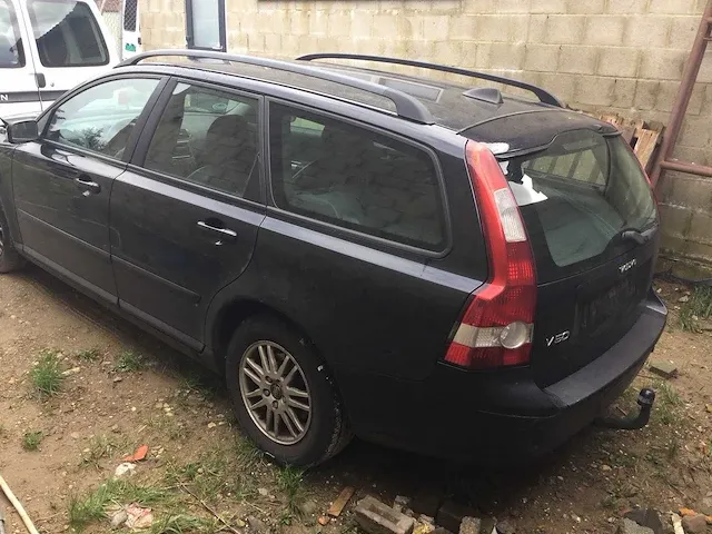 Volvo - afbeelding 3 van  10