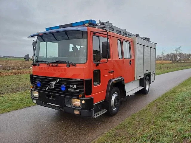 Volvo/kronenburg fl 6-14 brandweerwagen - afbeelding 1 van  41