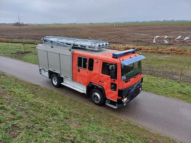 Volvo/kronenburg fl 6-14 brandweerwagen - afbeelding 35 van  41