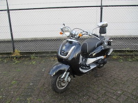 Vom bella - bromscooter - exclusieve retro - scooter - afbeelding 5 van  12